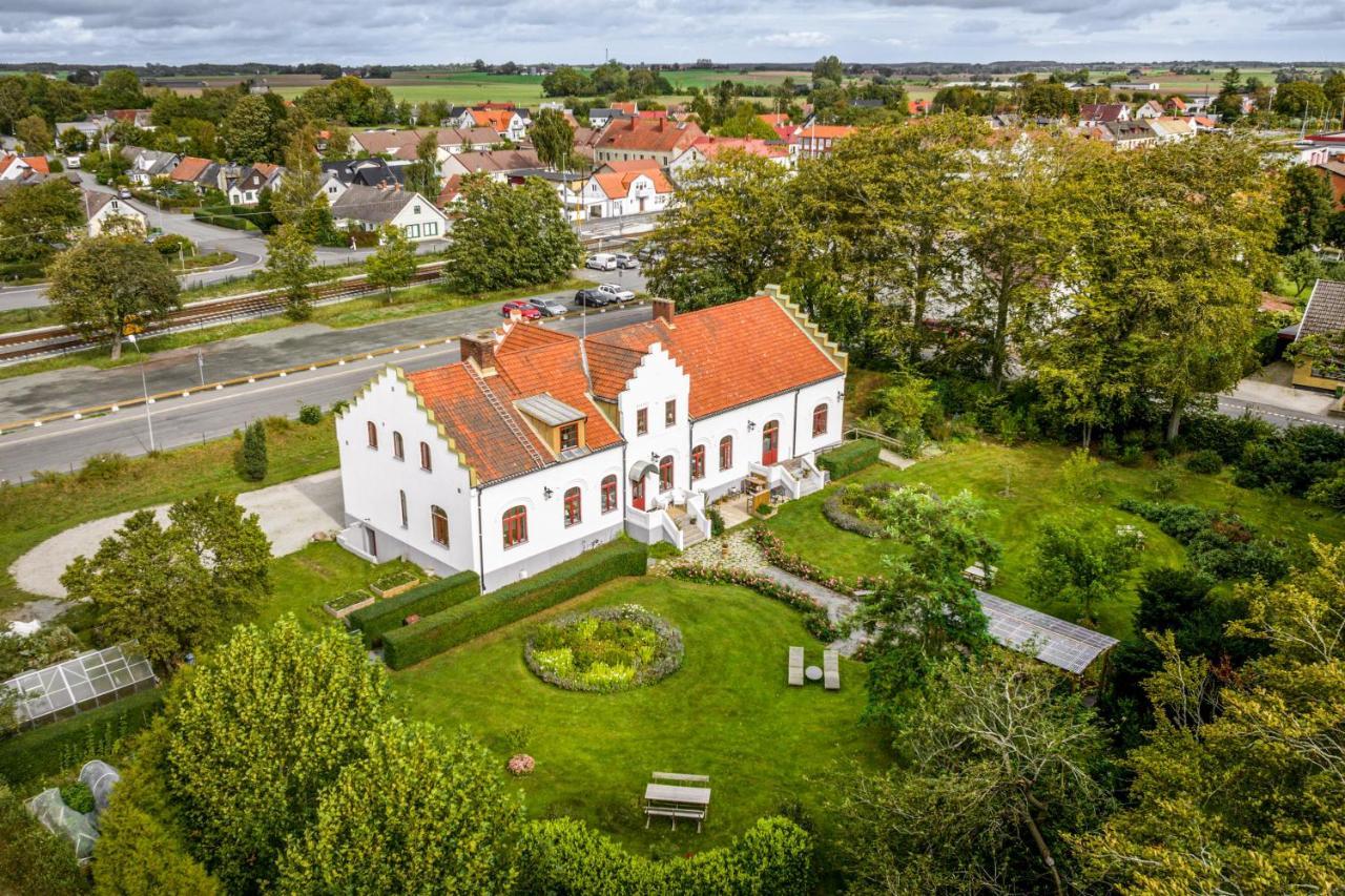 Vita Huset Pa Oesterlen Garsnas Exterior foto