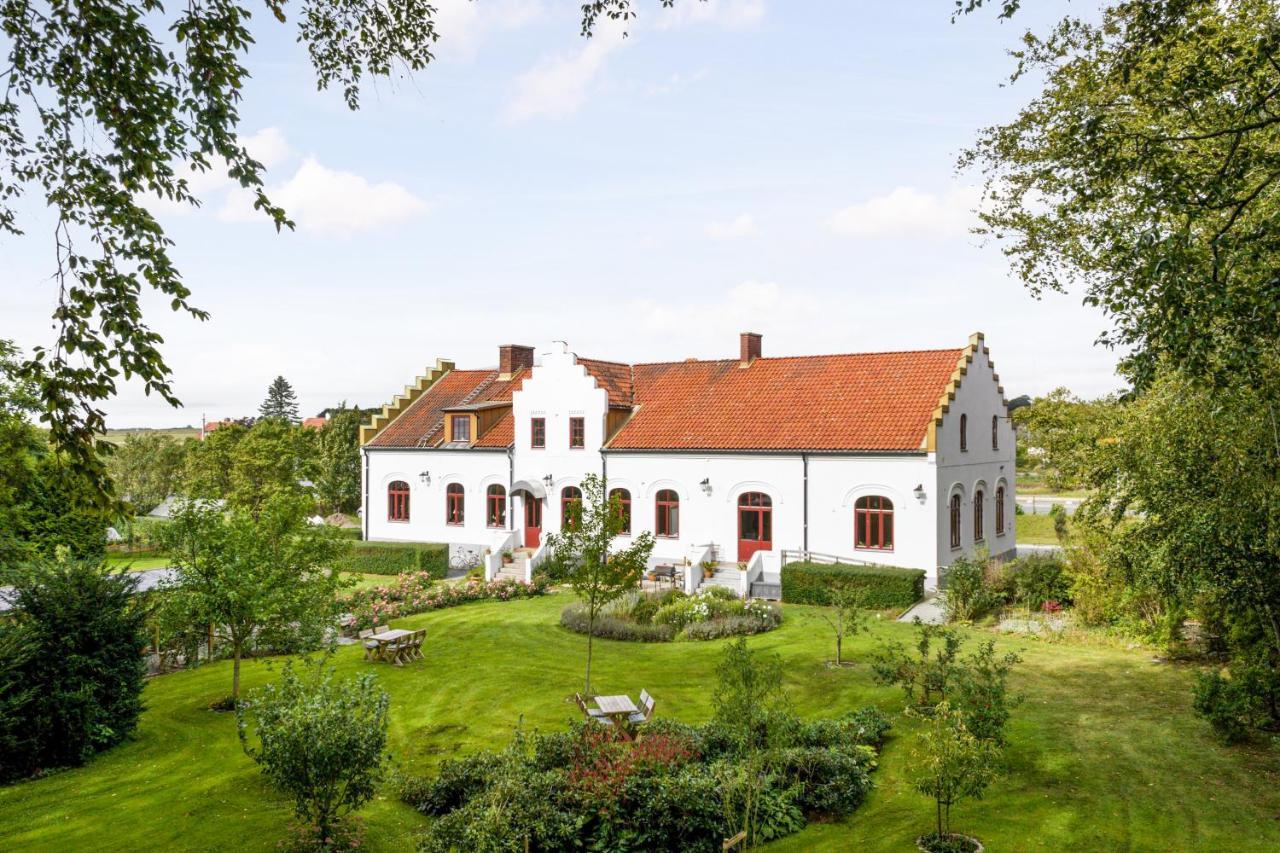 Vita Huset Pa Oesterlen Garsnas Exterior foto