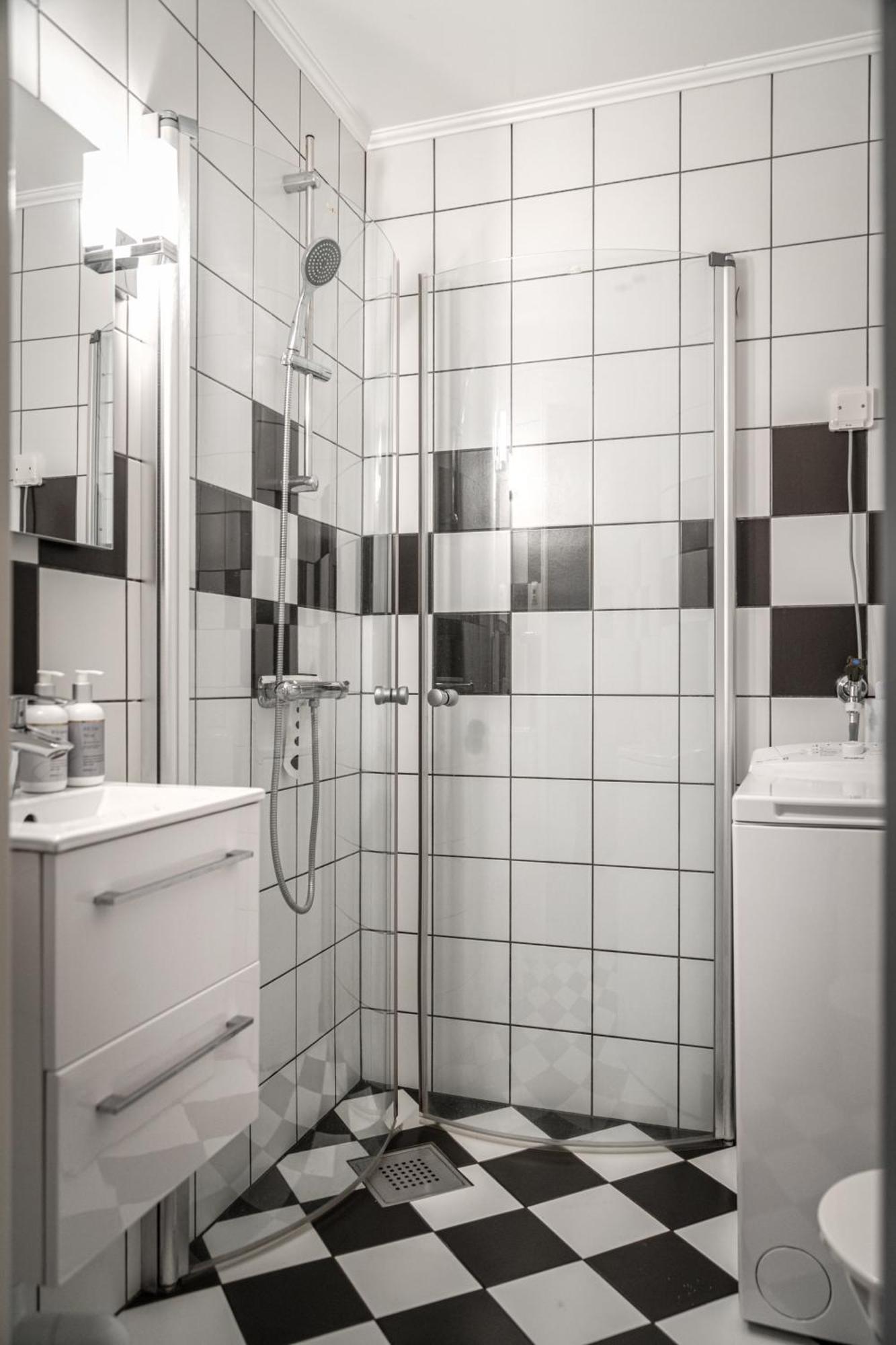 Vita Huset Pa Oesterlen Garsnas Exterior foto
